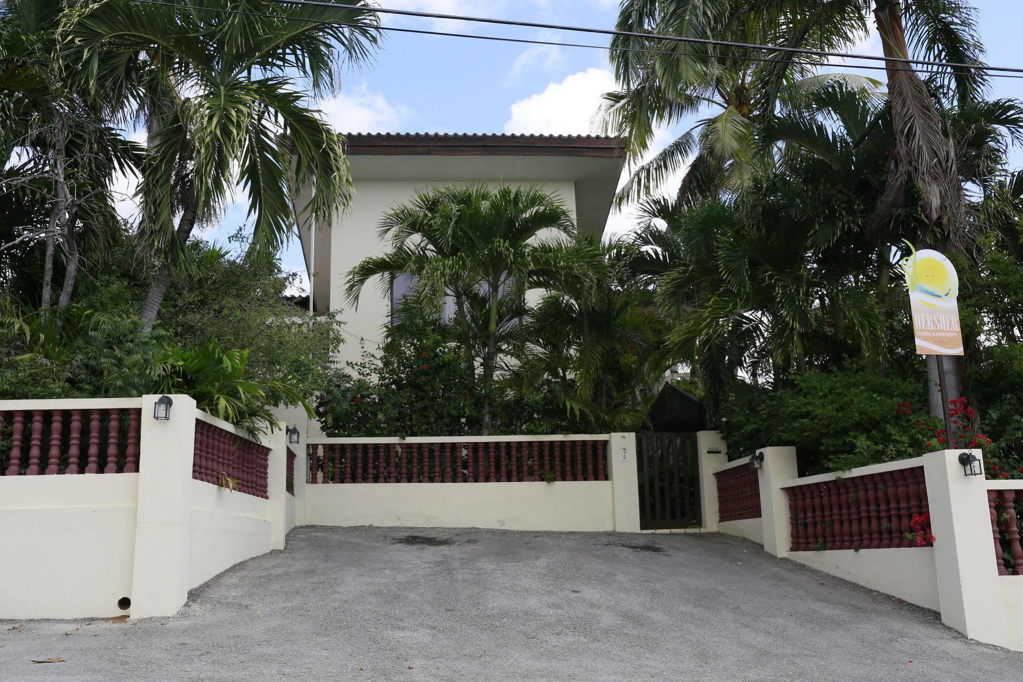 Hersher Studio'S & Apartments Willemstad Esterno foto
