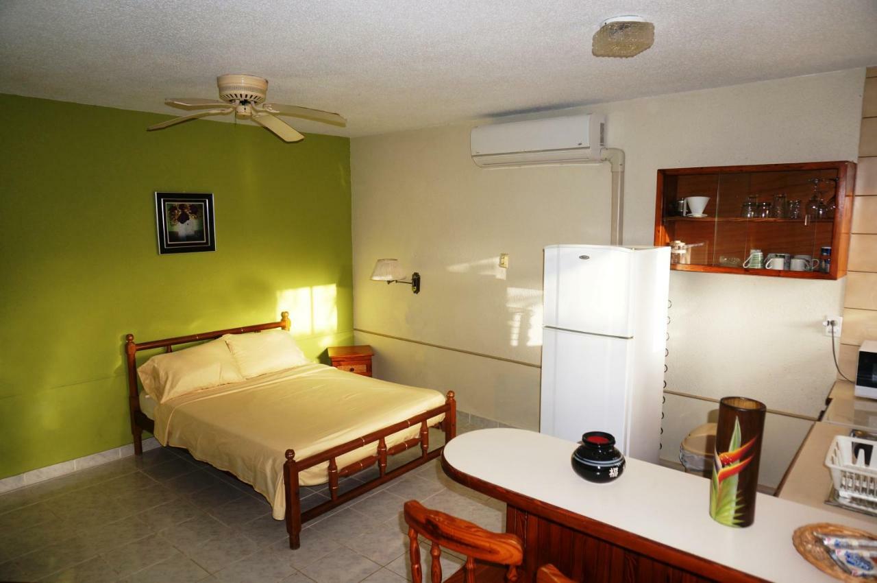 Hersher Studio'S & Apartments Willemstad Esterno foto