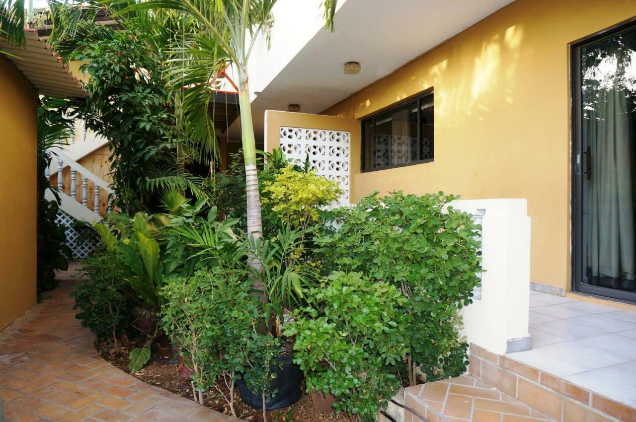 Hersher Studio'S & Apartments Willemstad Esterno foto
